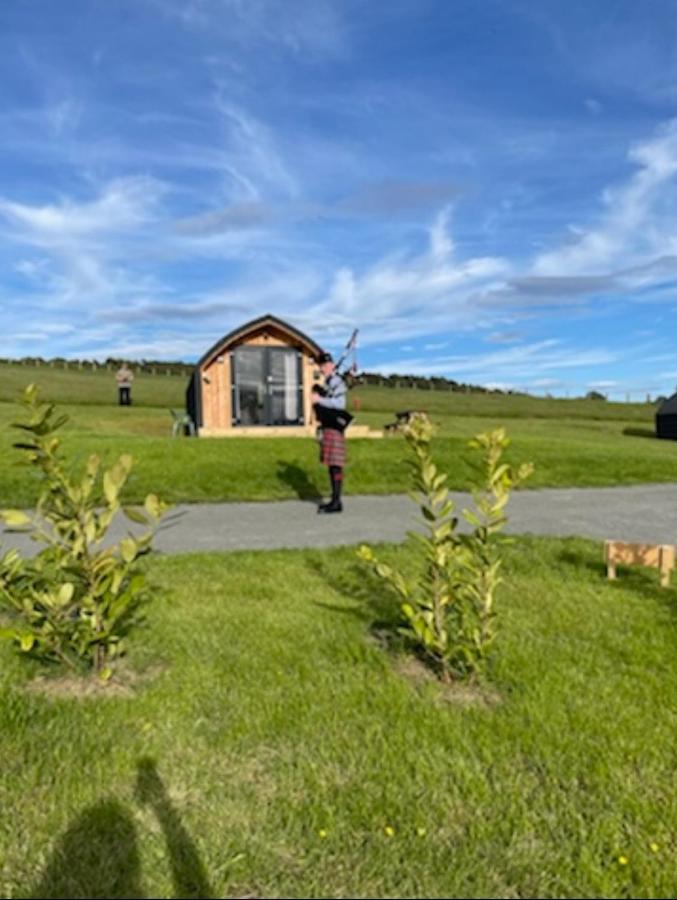 Villa Hare'S Warren Bathgate Esterno foto